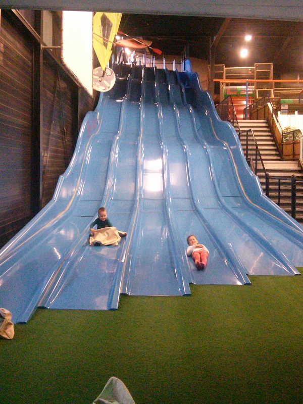 ob skluzavka v Kids Valley
